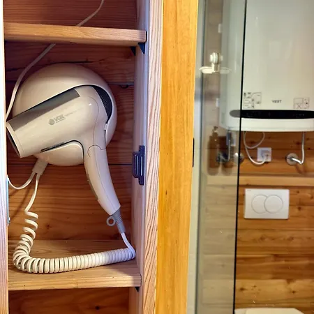 Ozoni & Kompleks wypoczynkowy 4*