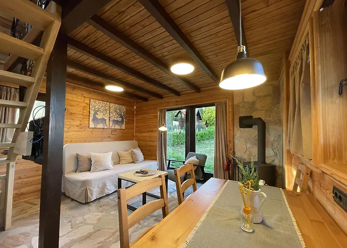 Parco vacanze Ozoni & 4*