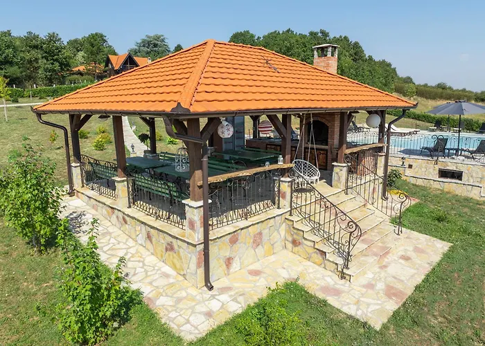 Parco vacanze Ozoni & 4*